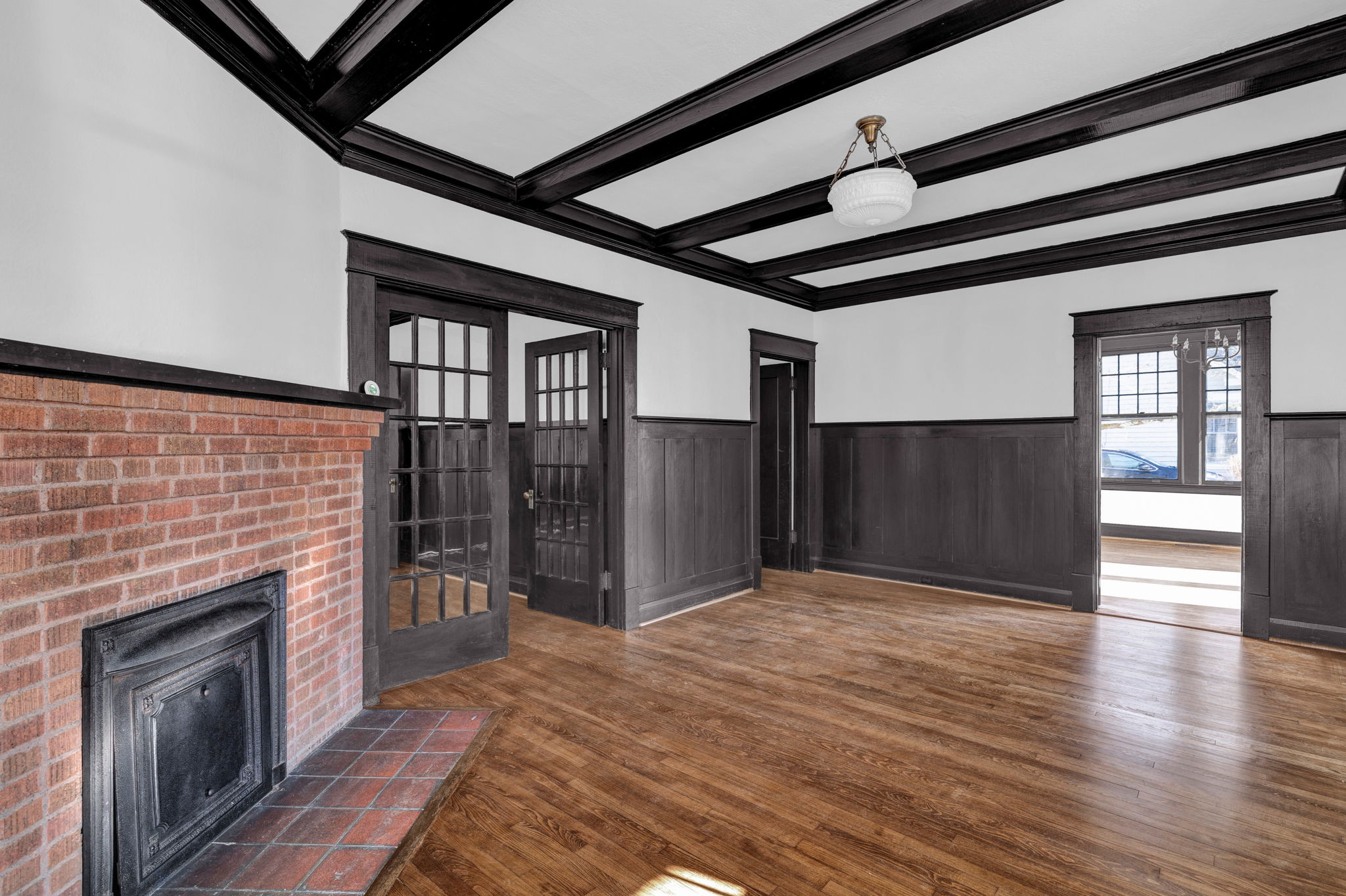 510 Patrick St-6