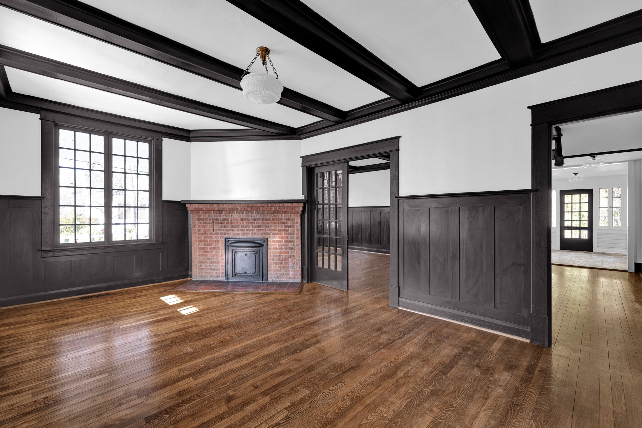 510 Patrick St-5