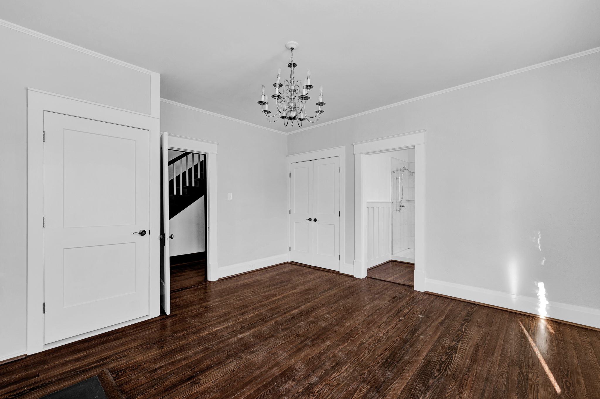510 Patrick St-23