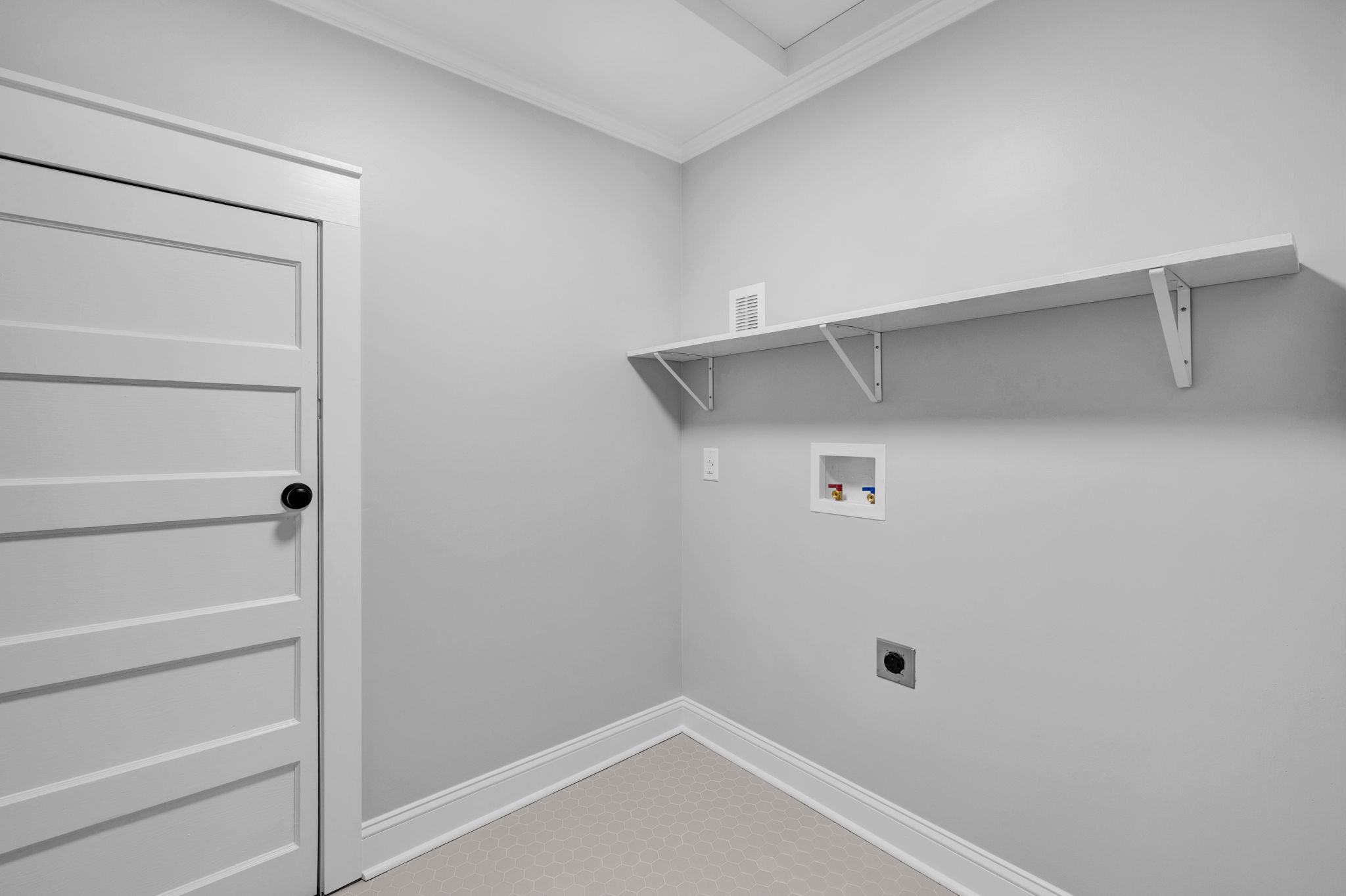 510 Patrick St-20