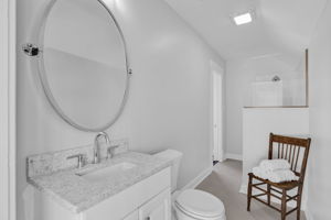 510 Patrick St-31
