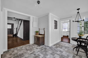 510 Patrick St-18