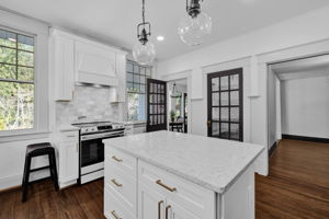 510 Patrick St-13