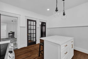 510 Patrick St-14