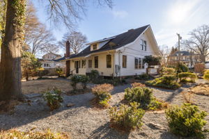 510 Patrick St-36