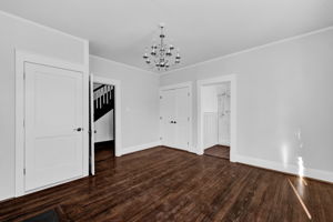 510 Patrick St-23