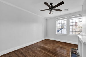 510 Patrick St-27