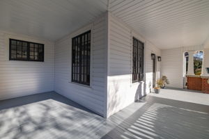 510 Patrick St-4