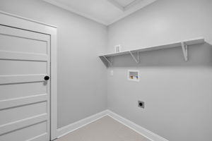 510 Patrick St-20