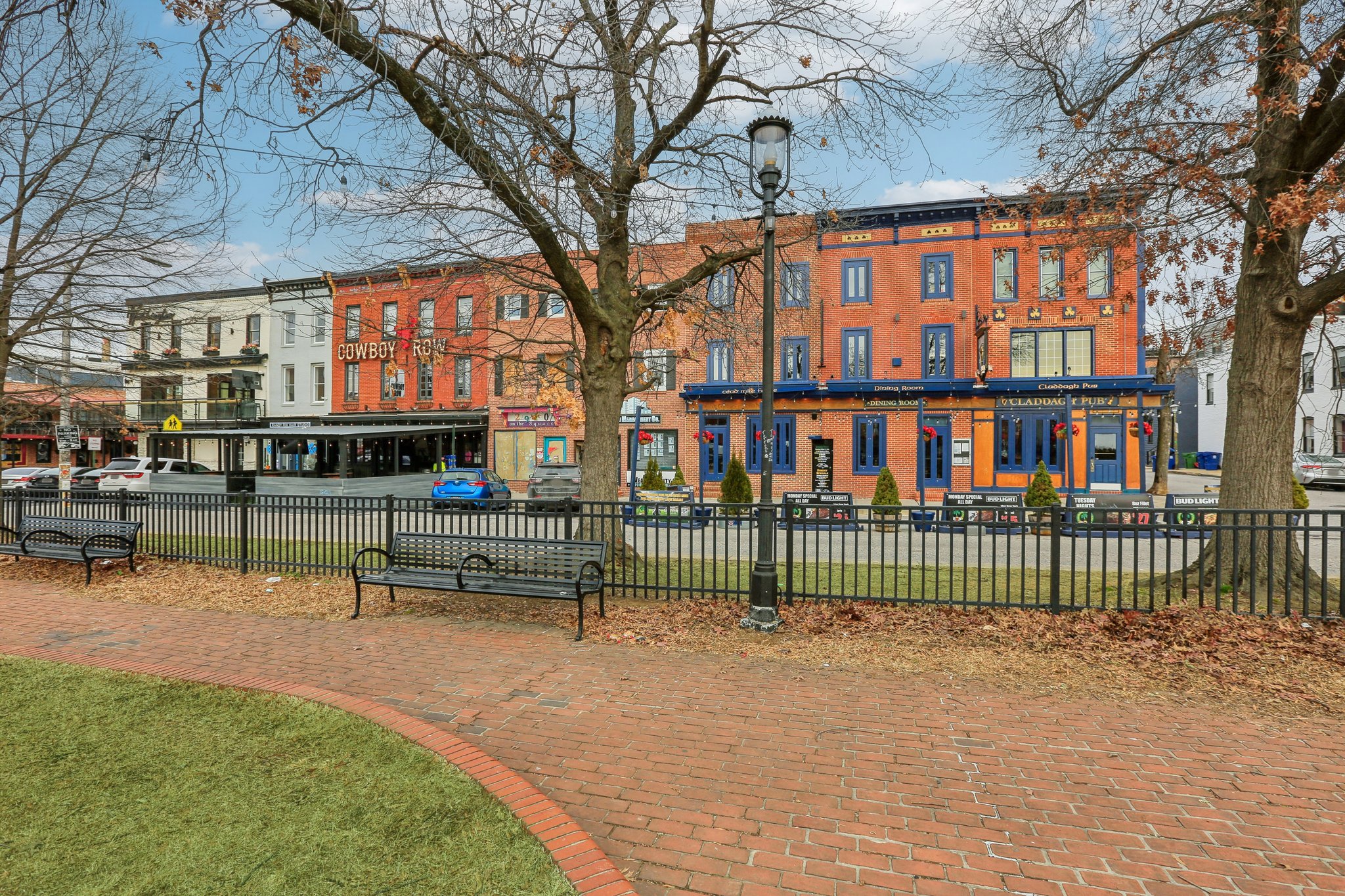 S Ellwood Ave-2401-902.jpg