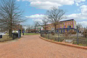 S Ellwood Ave-2401-901.jpg