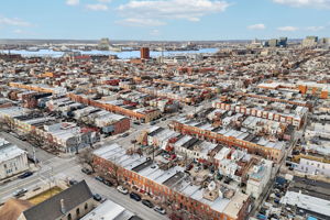 S Ellwood Ave-L2401-040