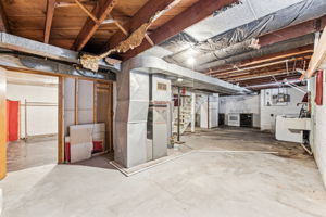 14_Interior