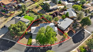 Aerial Front (1) Lot Lines