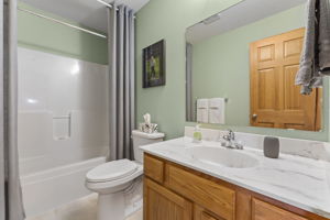  Photo 45