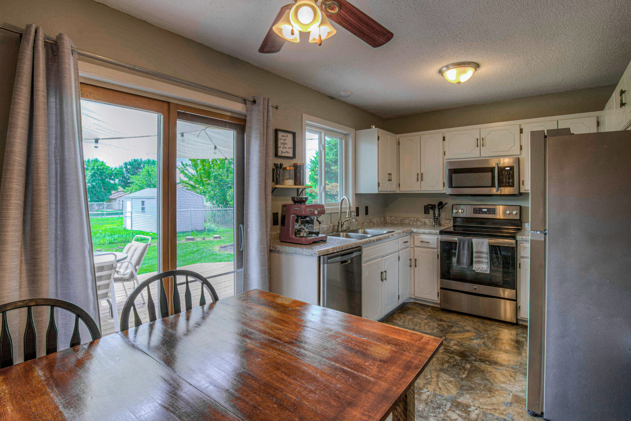 Dining Room/Kitchen