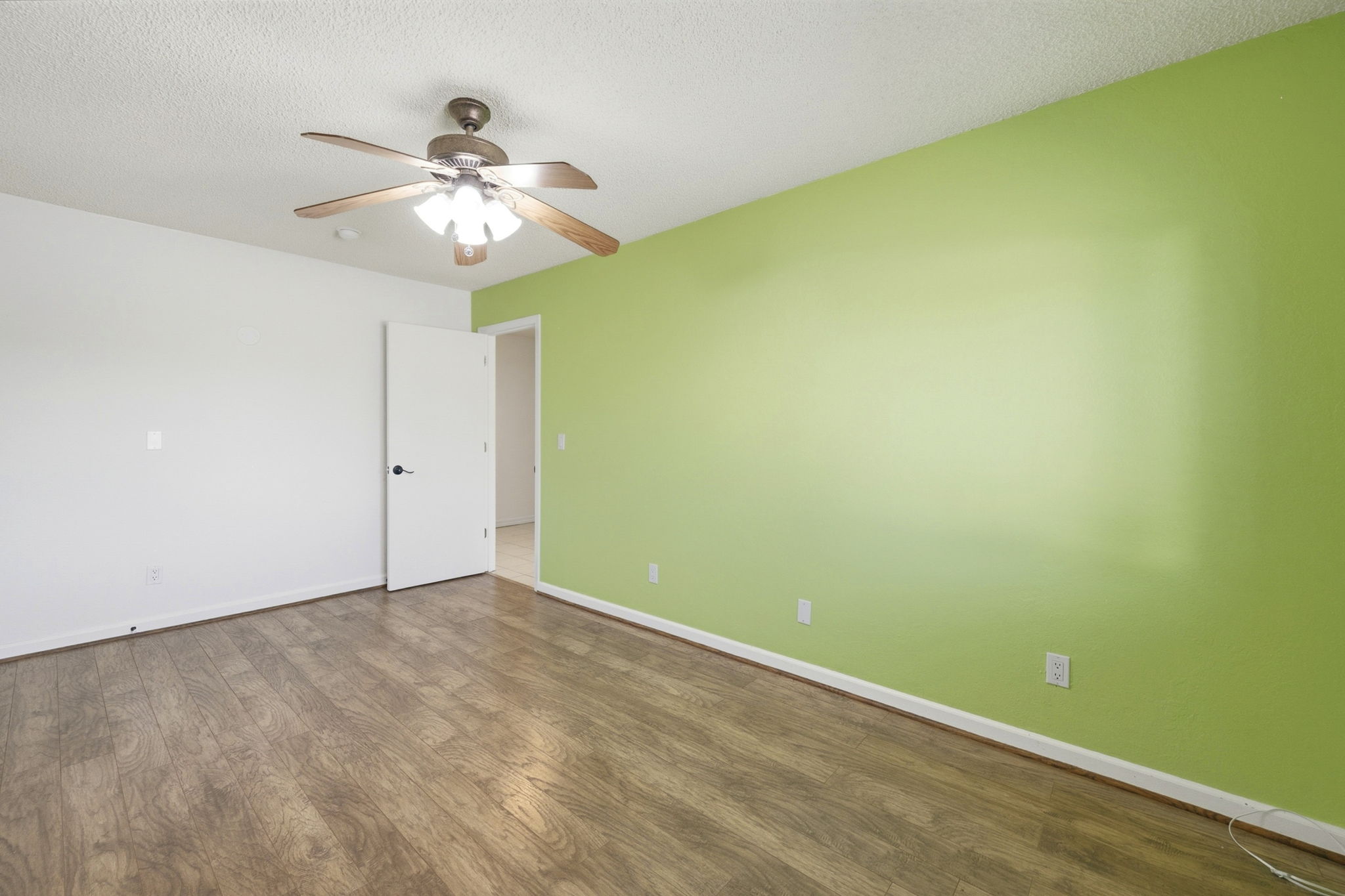 Bedroom 4(2)