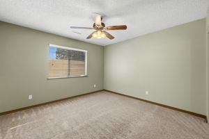 Bedroom 2(2)