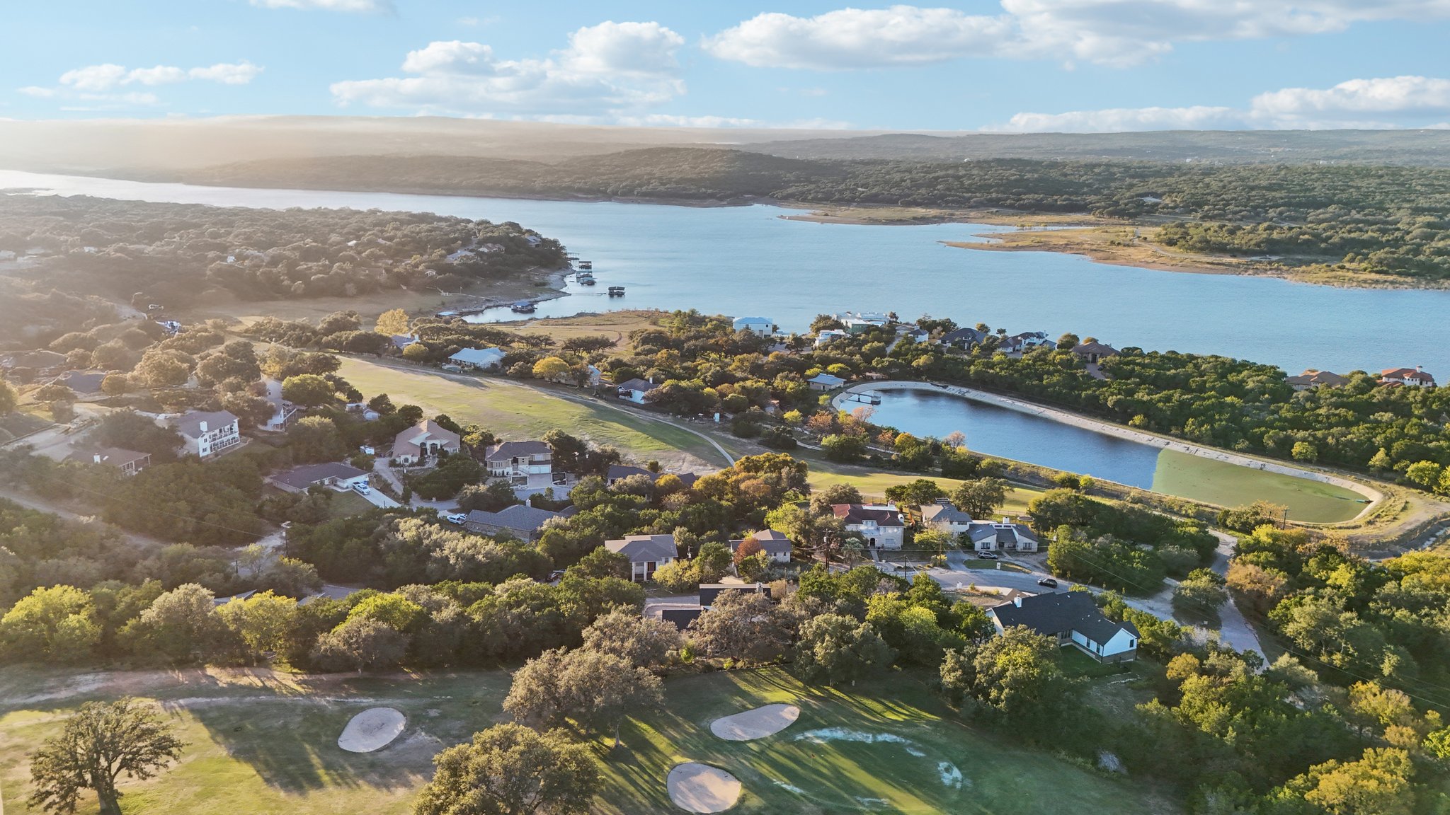 Country Club Dr-S1211-082.jpg