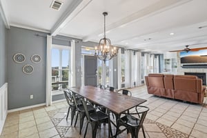 Country Club Dr-S1211-015.jpg