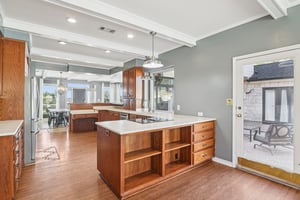 Country Club Dr-S1211-028.jpg