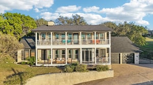 Country Club Dr-S1211-071.jpg