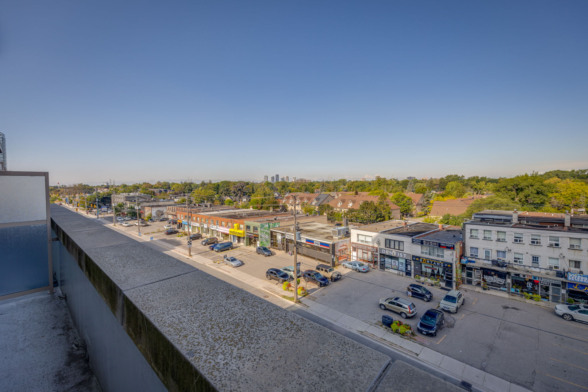 Toronto property showcase — delivered property photograph 24
