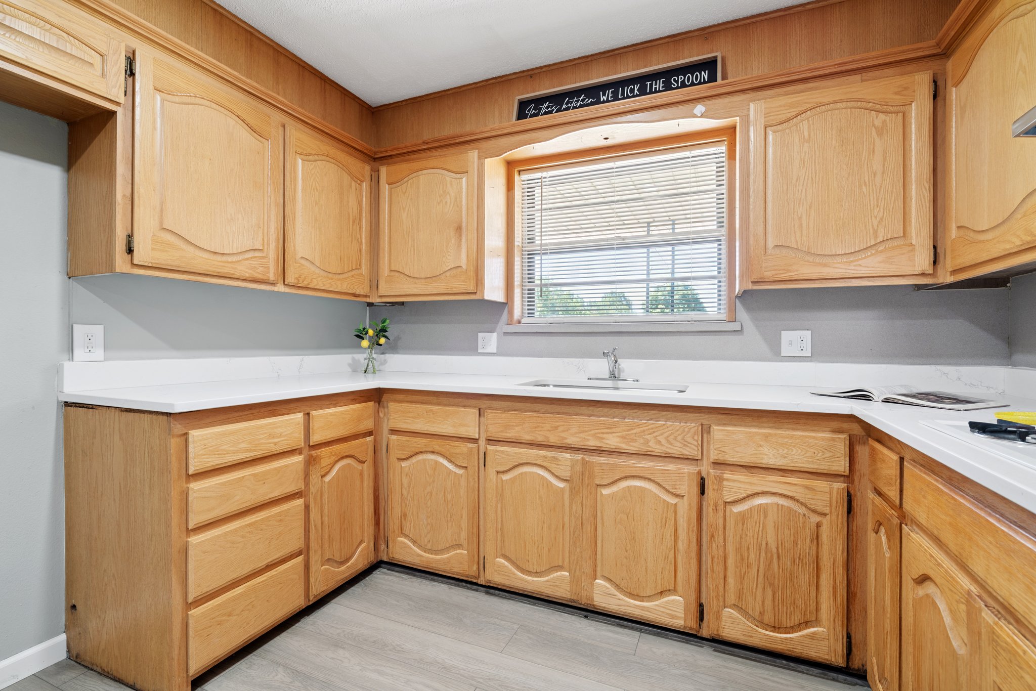 5101 NW Elm Ave_020.jpg