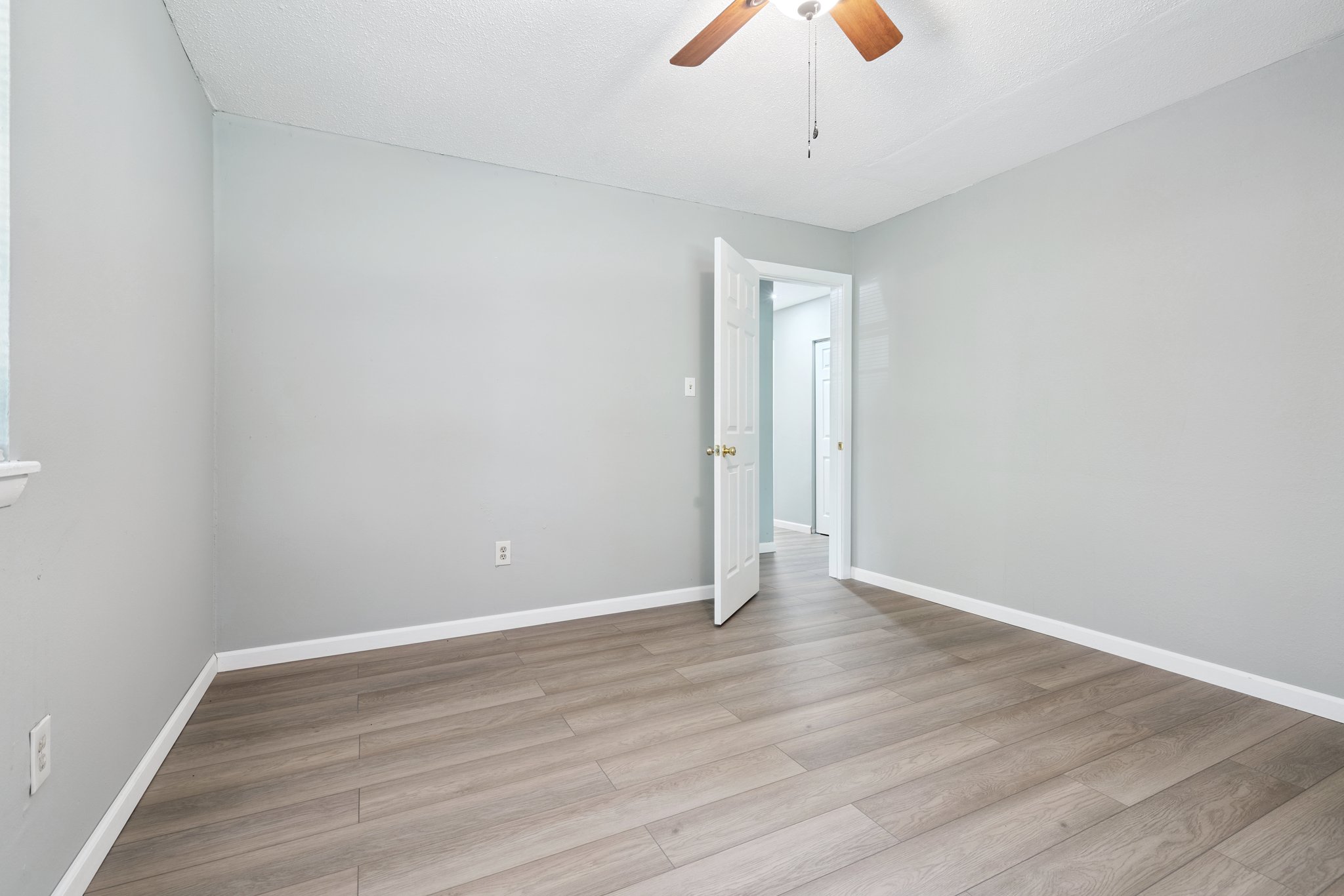 5101 NW Elm Ave_039.jpg