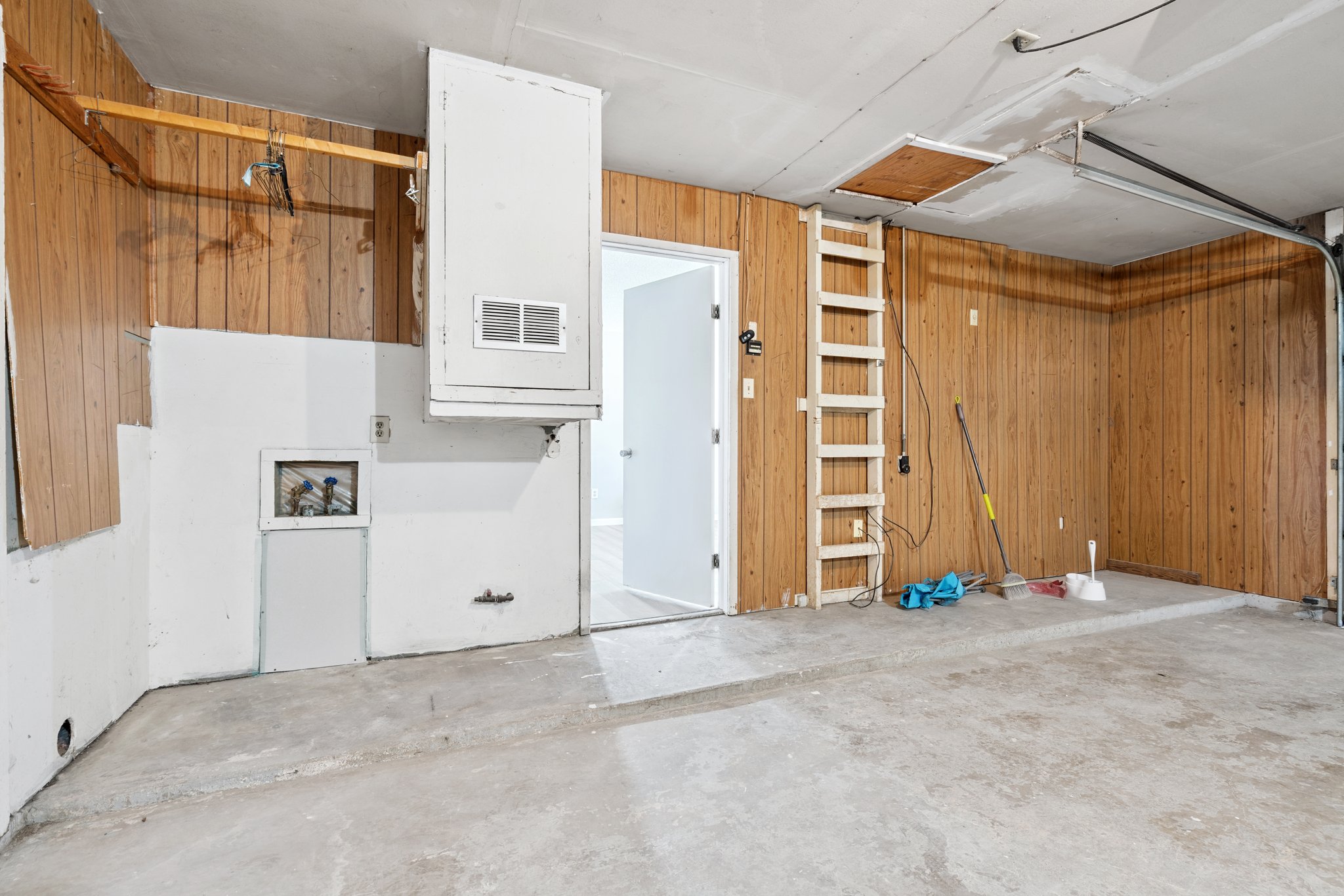 5101 NW Elm Ave_042.jpg