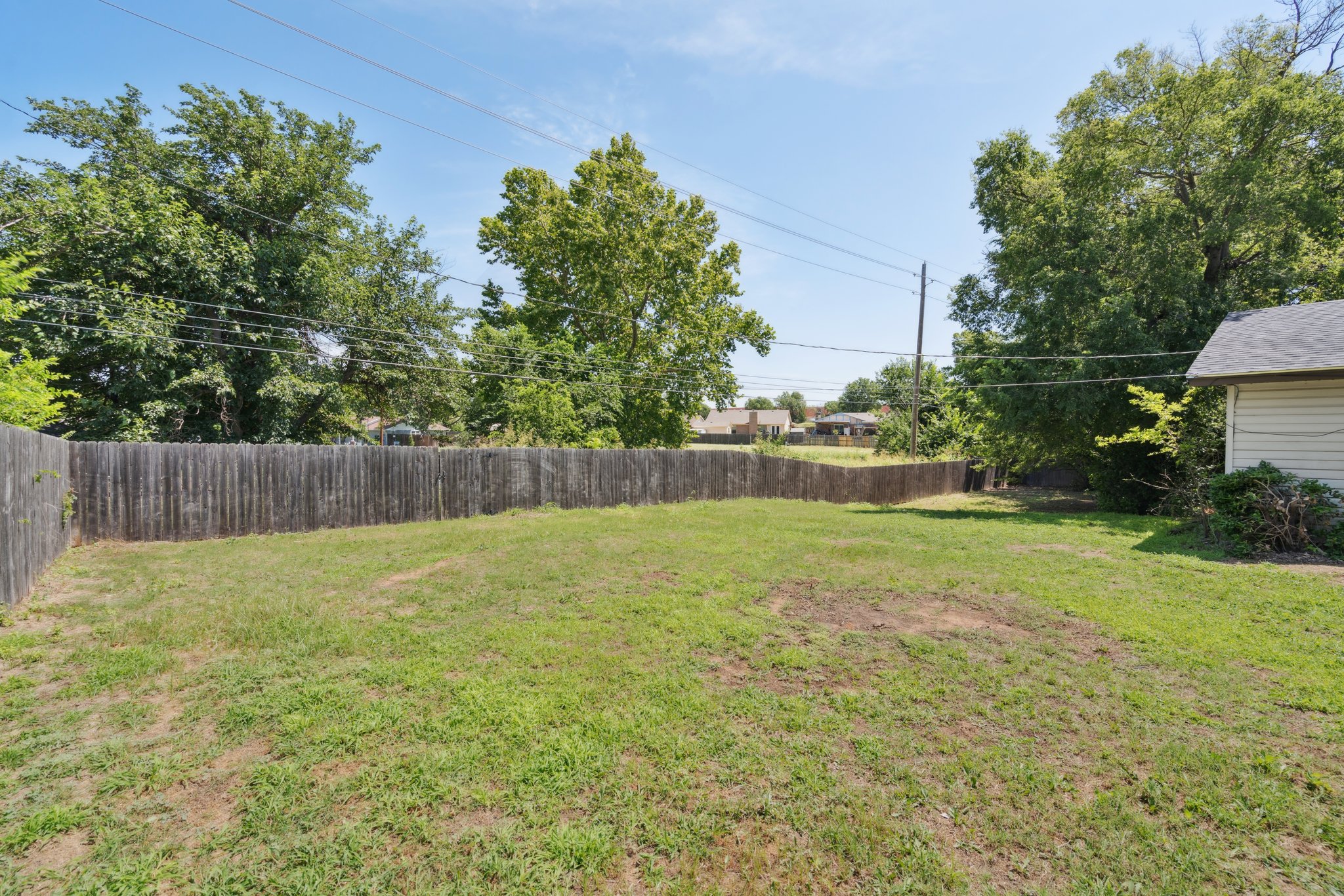 5101 NW Elm Ave_048.jpg