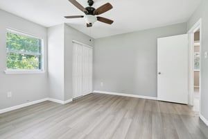 5101 NW Elm Ave_026.jpg