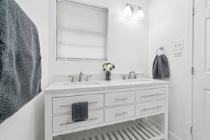 5101 NW Elm Ave_027.jpg