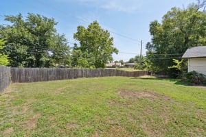 5101 NW Elm Ave_048.jpg
