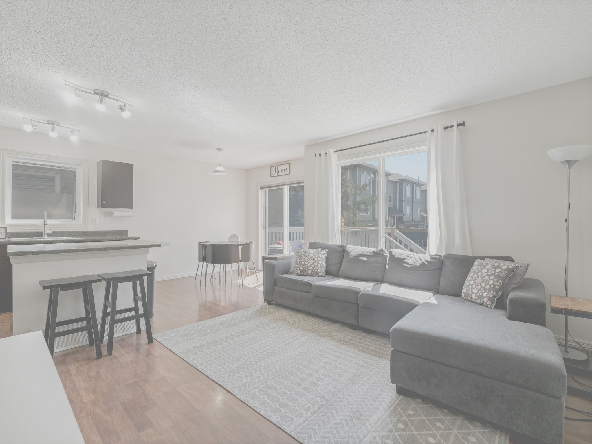  Photo 52