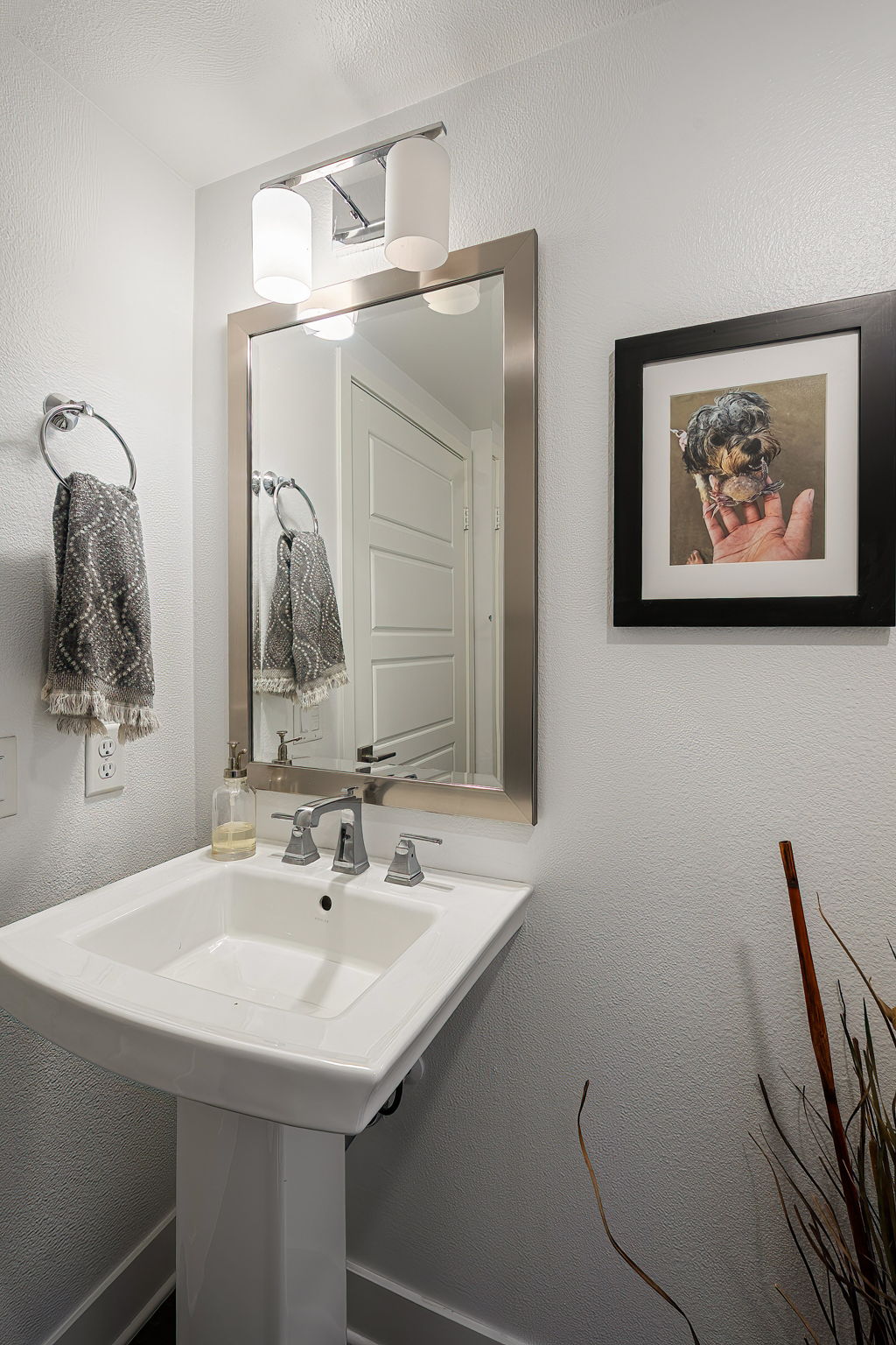 5103 E Echo Street-24