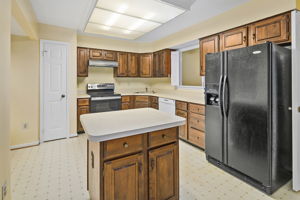  5103 Kenside Ct, Annandale, VA 22003, US Photo 15