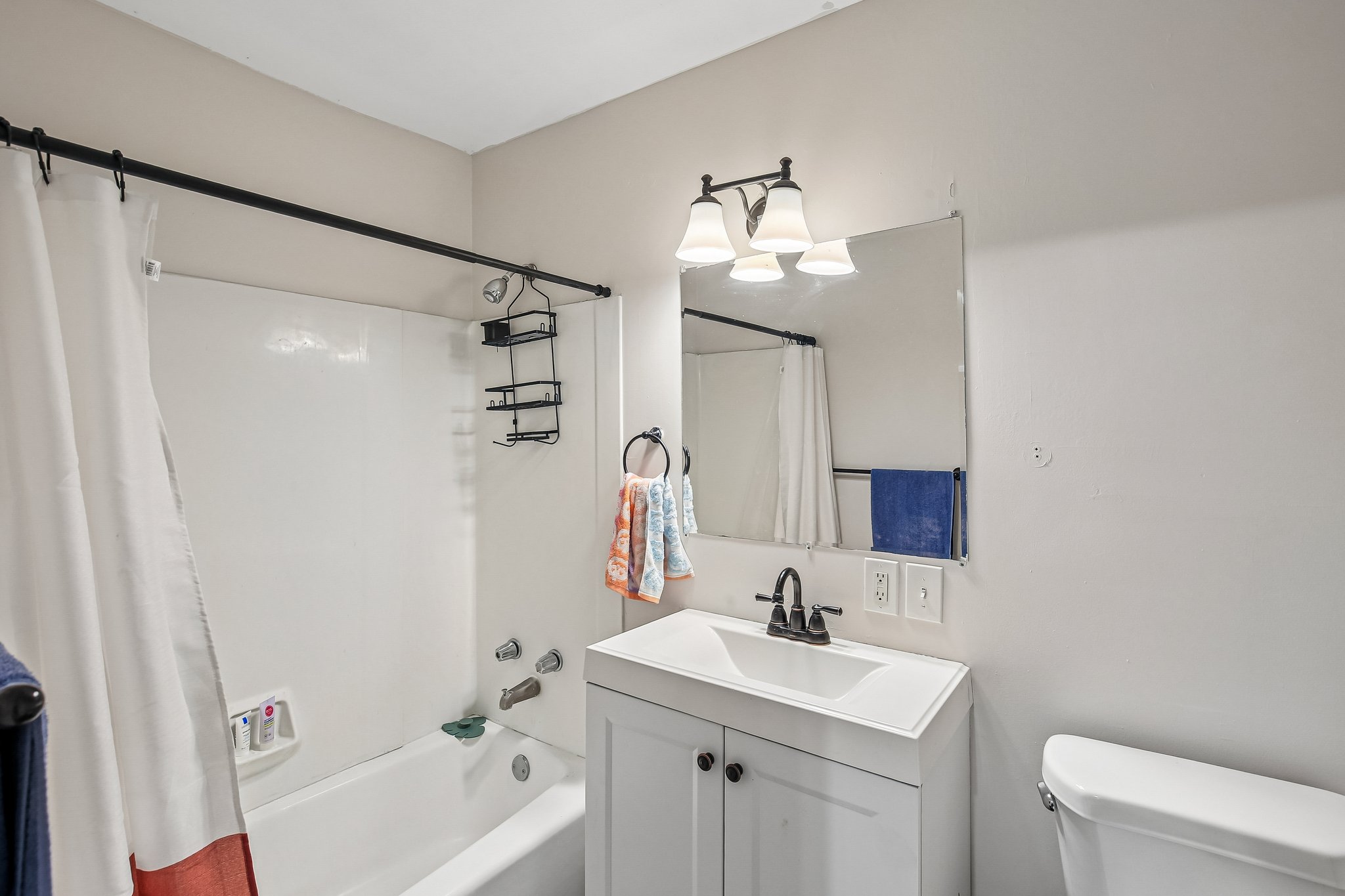 N Smalley Ave-S1308-028.jpg