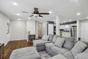 N Smalley Ave-S1308-006.jpg