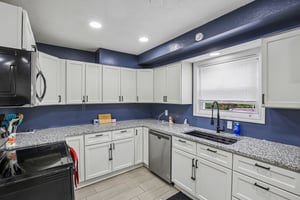N Smalley Ave-S1308-010.jpg