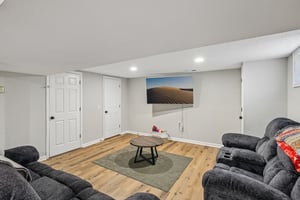 N Smalley Ave-S1308-014.jpg