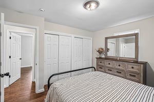 N Smalley Ave-S1308-027.jpg