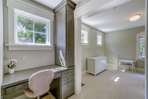 Bedroom/Office