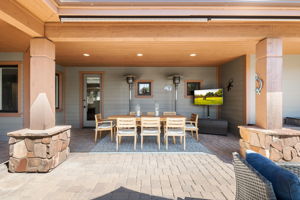 41-Back Patio (4) TV