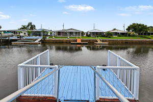 Dock2