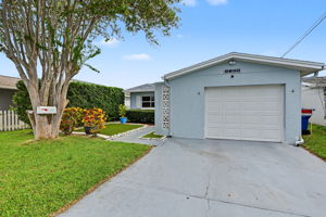 Front Exterior6
