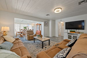 Living Room4