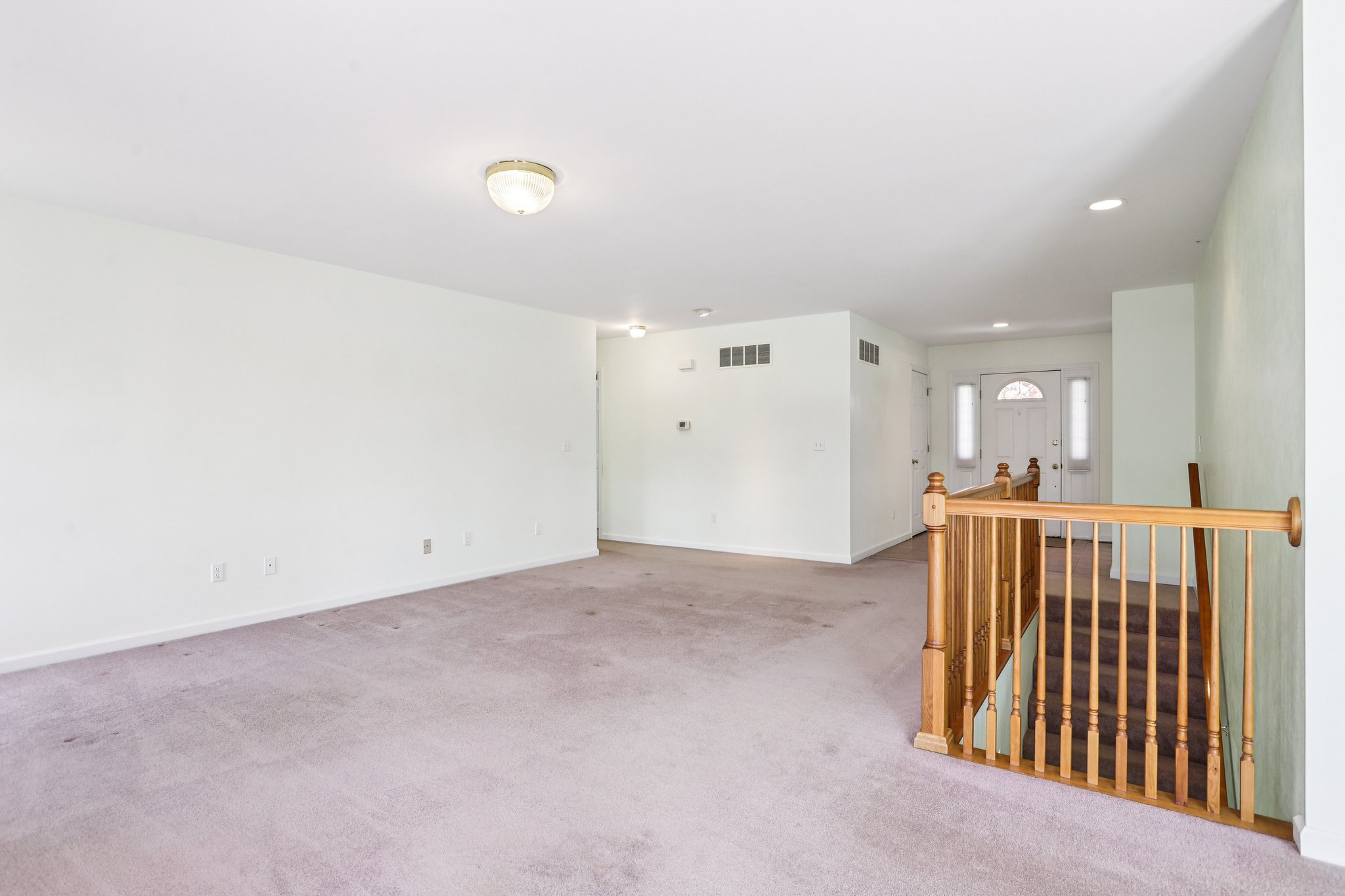 Dominion Dr-S0904-008.jpg