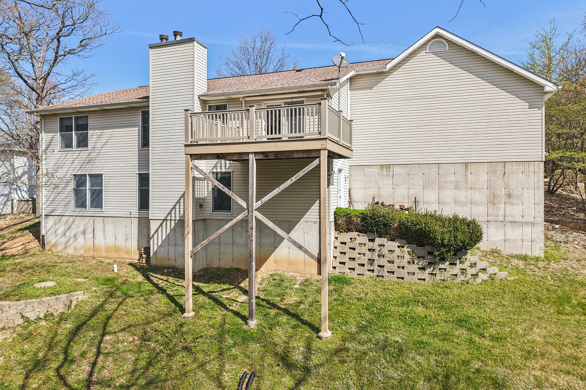 Dominion Dr-S0904-049.jpg