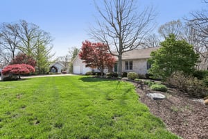 Dominion Dr-S0904-003.jpg